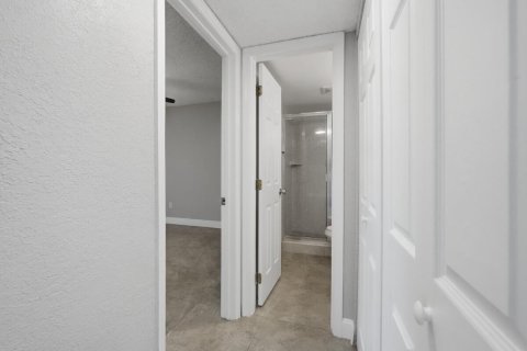 Copropriété à louer à Pembroke Pines, Floride: 2 chambres, 102.19 m2 № 2181326 - photo 23