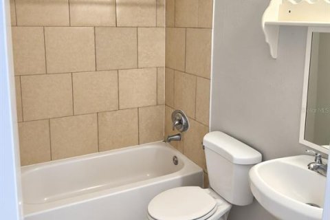 Appartement à louer à Tampa, Floride: 2 chambres, 58.62 m2 № 2413840 - photo 6