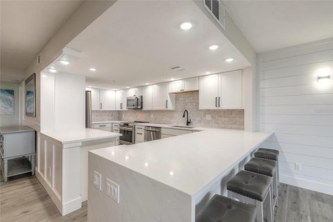 Condominio en venta en New Smyrna Beach, Florida, 4 dormitorios, 190.45 m2 № 1530238 - foto 3