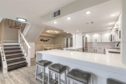 Condominio en venta en New Smyrna Beach, Florida, 4 dormitorios, 190.45 m2 № 1530238 - foto 4