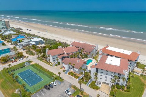 Condominio en venta en New Smyrna Beach, Florida, 4 dormitorios, 190.45 m2 № 1530238 - foto 1