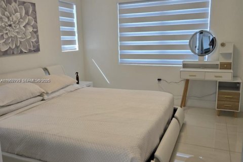 Снять в аренду виллу или дом в Флорида-Сити, Флорида 5 спален, 176.7м2, № 2006584 - фото 18