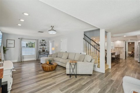 Villa ou maison à vendre à Seminole, Floride: 3 chambres, 220.74 m2 № 1546724 - photo 15