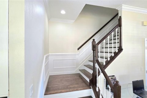 Townhouse in Palm Harbor, Florida 4 bedrooms, 304.72 sq.m. № 2212070 - photo 6