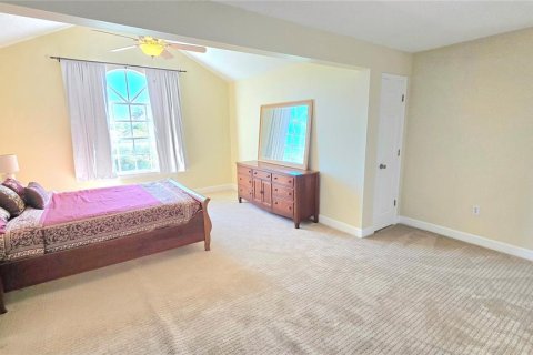 Townhouse in Palm Harbor, Florida 4 bedrooms, 304.72 sq.m. № 2212070 - photo 14