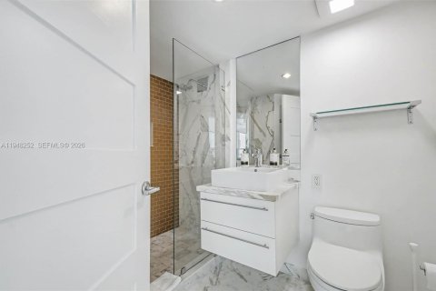 Купить кондоминиум в Майами-Бич, Флорида 3 спальни, 154.22м2, № 2055150 - фото 10