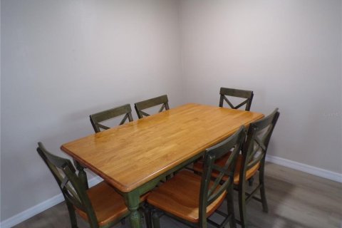 Condo in Punta Gorda, Florida, 2 bedrooms № 2230371 - photo 25