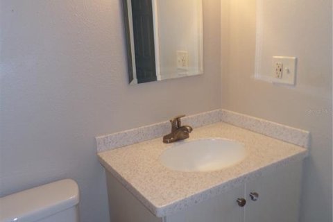 Condo in Punta Gorda, Florida, 2 bedrooms № 2230371 - photo 21