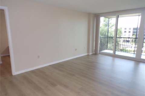 Condo in Punta Gorda, Florida, 2 bedrooms № 2230371 - photo 13