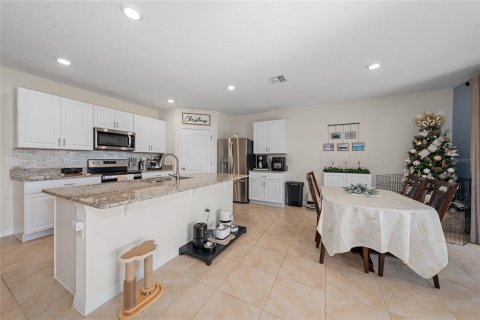 Casa en venta en Kissimmee, Florida, 4 dormitorios, 171.5 m2 № 1528872 - foto 19