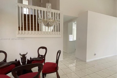 Casa en venta en Miramar, Florida, 4 dormitorios, 205.59 m2 № 2152556 - foto 19