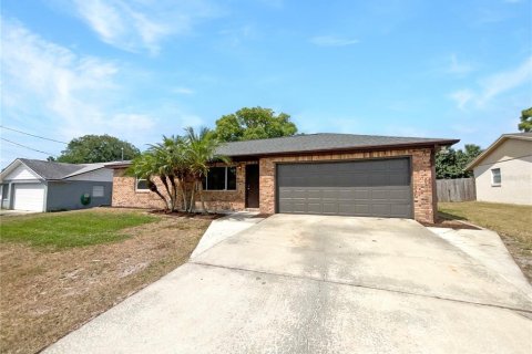 Casa en venta en DeBary, Florida, 3 dormitorios, 145.48 m2 № 1651954 - foto 1