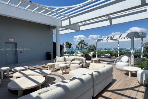 Copropriété à vendre à Miami Beach, Floride: 2 chambres, 74.51 m2 № 2416178 - photo 22