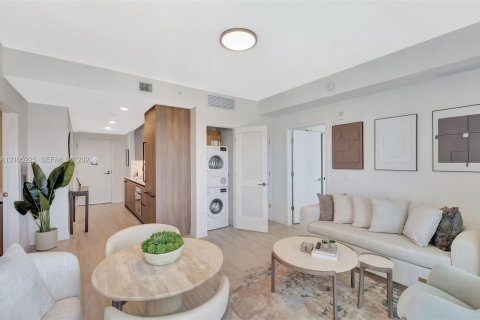 Copropriété à vendre à Miami Beach, Floride: 2 chambres, 74.51 m2 № 2416178 - photo 2