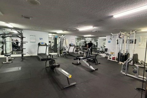 Condominio en venta en West Palm Beach, Florida, 1 dormitorio, 65.4 m2 № 2035997 - foto 17