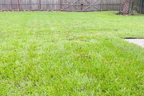 Propiedad comercial en alquiler en Valrico, Florida, 127.83 m2 № 1820889 - foto 29