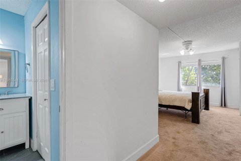 Condominio en venta en Weston, Florida, 2 dormitorios, 114.36 m2 № 2011172 - foto 17
