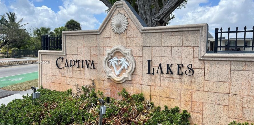 Apartamento en Miami, Florida 1 dormitorio, 65.31 m2 № 2044967