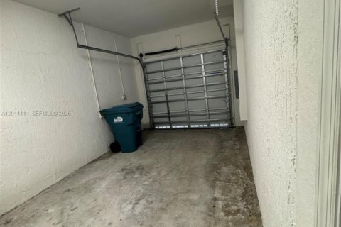 Touwnhouse à vendre à Homestead, Floride: 3 chambres, 120.4 m2 № 2153833 - photo 23