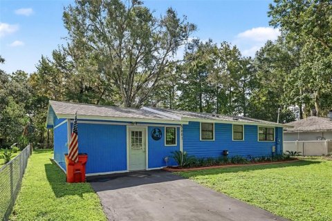 House in Floral City, Florida 2 bedrooms, 127.46 sq.m. № 2355123