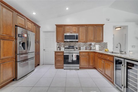 House in Kissimmee, Florida 4 bedrooms, 154.96 sq.m. № 1777908 - photo 28