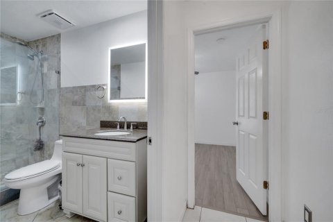 House in Kissimmee, Florida 4 bedrooms, 154.96 sq.m. № 1777908 - photo 15