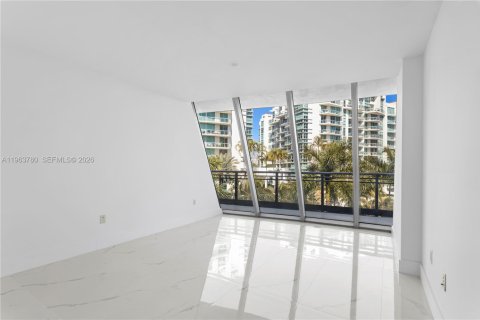 Condo in Aventura, Florida, 4 bedrooms  № 2081048 - photo 21