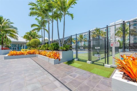 Condo in Aventura, Florida, 4 bedrooms  № 2081048 - photo 30