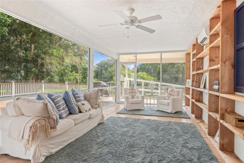 House in Southwest Ranches, Florida 4 bedrooms, 307.79 sq.m. № 1763914 - photo 19