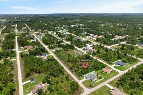 Terreno en venta en Lehigh Acres, Florida № 2215992 - foto 5