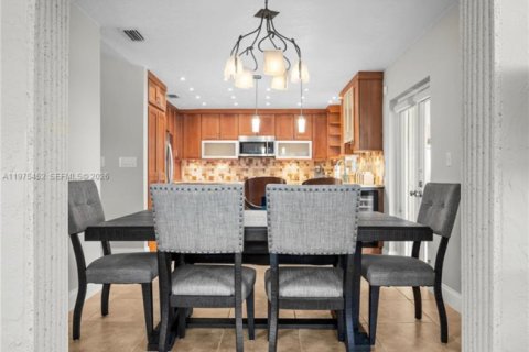 Купить виллу или дом в Майами, Флорида 3 спальни, 131.83м2, № 2040167 - фото 17