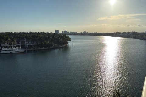 Copropriété à vendre à Miami Beach, Floride: 3 chambres, 121.14 m2 № 1858937 - photo 5
