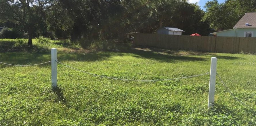 Land in Tarpon Springs, Florida № 241786