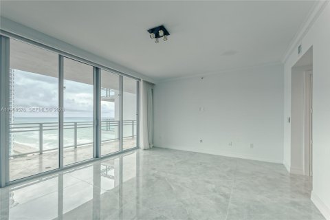 Copropriété à vendre à Hollywood, Floride: 3 chambres, 232.26 m2 № 2031606 - photo 23