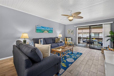 Copropriété à vendre à Sarasota, Floride: 2 chambres, 94.39 m2 № 2424213 - photo 14