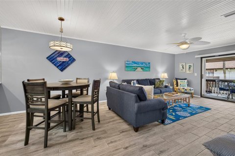 Copropriété à vendre à Sarasota, Floride: 2 chambres, 94.39 m2 № 2424213 - photo 13