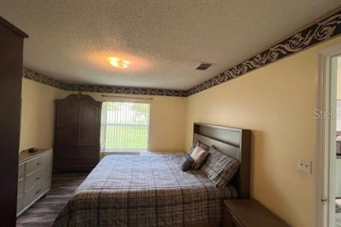 House in Orlando, Florida 4 bedrooms, 169.83 sq.m. № 1880784 - photo 25
