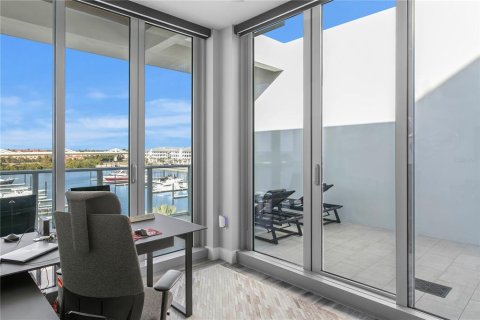 Touwnhouse à vendre à Tampa, Floride: 4 chambres, 263.56 m2 № 2103566 - photo 29
