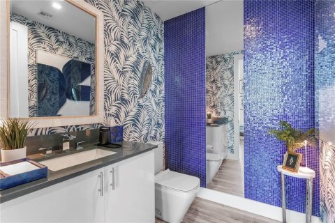 Touwnhouse à vendre à Tampa, Floride: 4 chambres, 263.56 m2 № 2103566 - photo 13