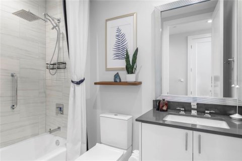 Touwnhouse à vendre à Tampa, Floride: 4 chambres, 263.56 m2 № 2103566 - photo 23