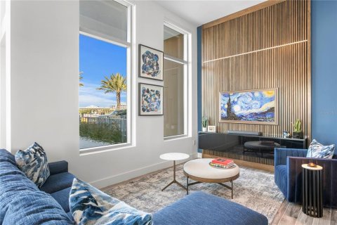 Touwnhouse à vendre à Tampa, Floride: 4 chambres, 263.56 m2 № 2103566 - photo 5