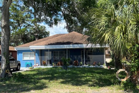 House in Holly Hill, Florida 3 bedrooms, 141.49 sq.m. № 1585461 - photo 2