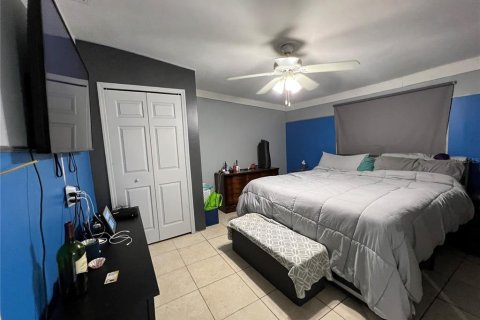 House in Holly Hill, Florida 3 bedrooms, 141.49 sq.m. № 1585461 - photo 27