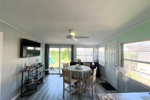 House in Holly Hill, Florida 3 bedrooms, 141.49 sq.m. № 1585461 - photo 21