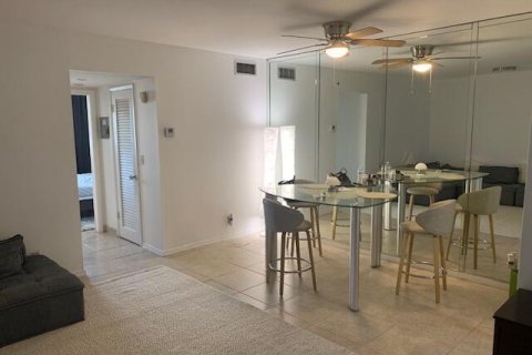 Condominio en venta en Hallandale Beach, Florida, 1 dormitorio, 65.03 m2 № 2261607 - foto 8