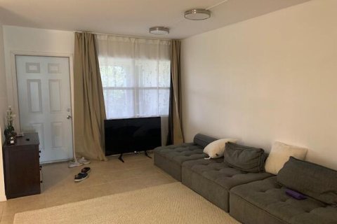 Condominio en venta en Hallandale Beach, Florida, 1 dormitorio, 65.03 m2 № 2261607 - foto 5
