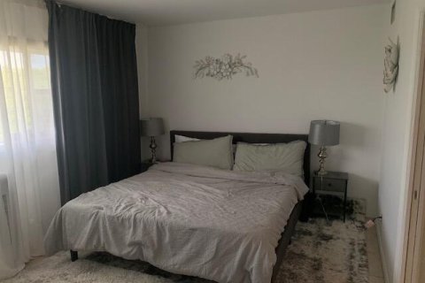 Condominio en venta en Hallandale Beach, Florida, 1 dormitorio, 65.03 m2 № 2261607 - foto 9