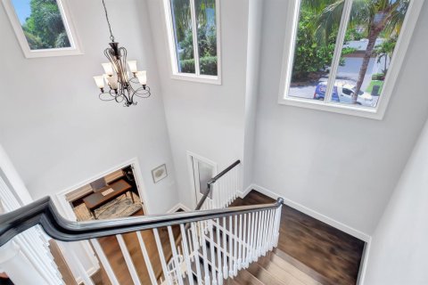 House in Delray Beach, Florida 4 bedrooms, 247.12 sq.m. № 2175925 - photo 4