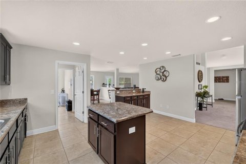 House in Ocala, Florida 4 bedrooms, 274.06 sq.m. № 2227172 - photo 27