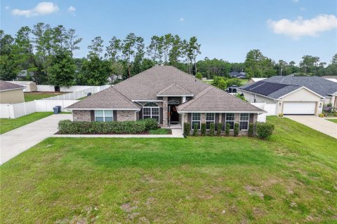 House in Ocala, Florida 4 bedrooms, 274.06 sq.m. № 2227172